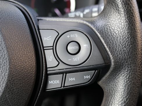 Certified 2024 Toyota RAV4 XLE FWD image 26