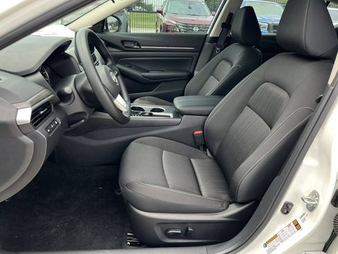 New 2026 Nissan Altima 2.5 SV w/ SV Special Edition Package FWD image 12