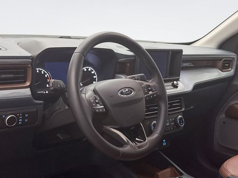 Used 2024 Ford Maverick Lariat AWD/4WD image 7