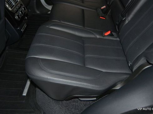 Used 2016 Land Rover Range Rover HSE image 26