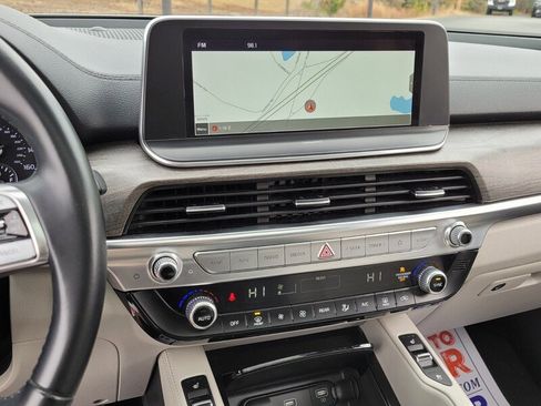 Used 2022 Kia Telluride EX image 19