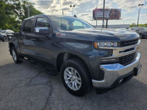 Used 2019 Chevrolet Silverado 1500 LT w/ All-Star Edition AWD/4WD image 3