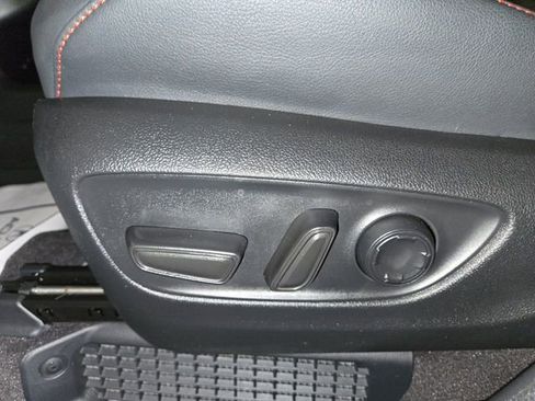 Used 2025 Toyota Sienna XSE w/ XSE Plus Package AWD/4WD image 12