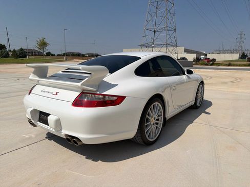 Used 2008 Porsche 911 Carrera S RWD image 5
