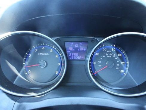 Used 2011 Hyundai Tucson GLS FWD image 23