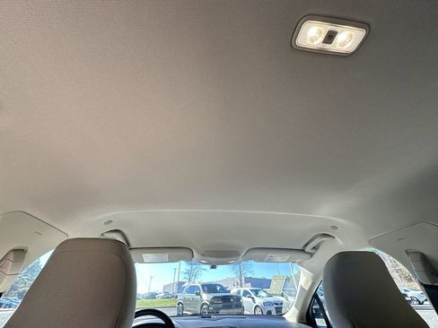 Used 2018 Ford Fusion S image 16