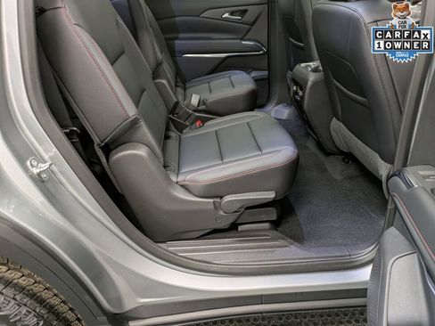 Used 2025 Chevrolet Traverse Z71 w/ Driver Confidence Package image 27