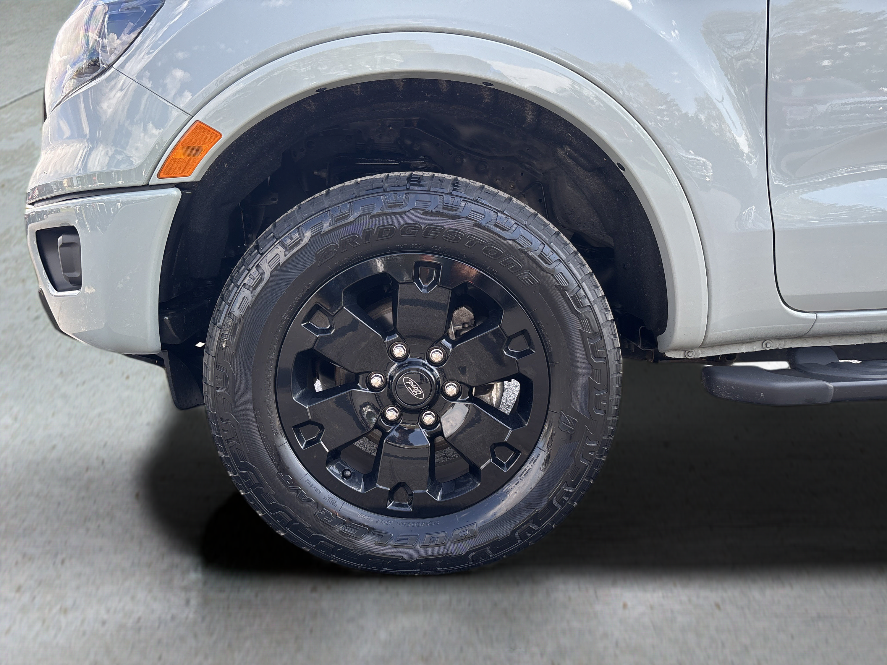 Used 2022 Ford Ranger XLT w/ Equipment Group 301A Mid AWD/4WD image 9