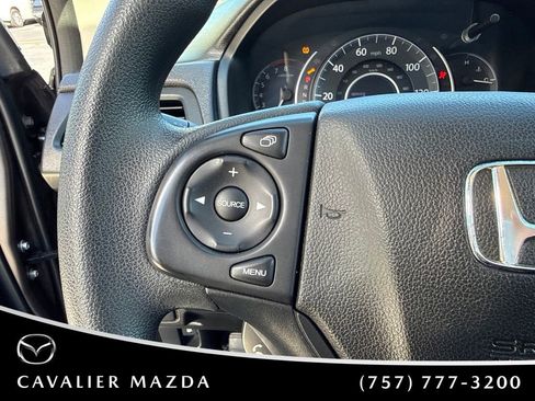 Used 2015 Honda CR-V LX image 12