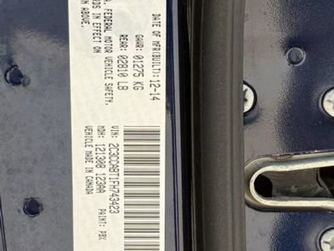Used 2015 Chrysler 300 S RWD image 29