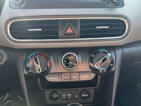 Used 2021 Hyundai Kona SEL Plus image 47