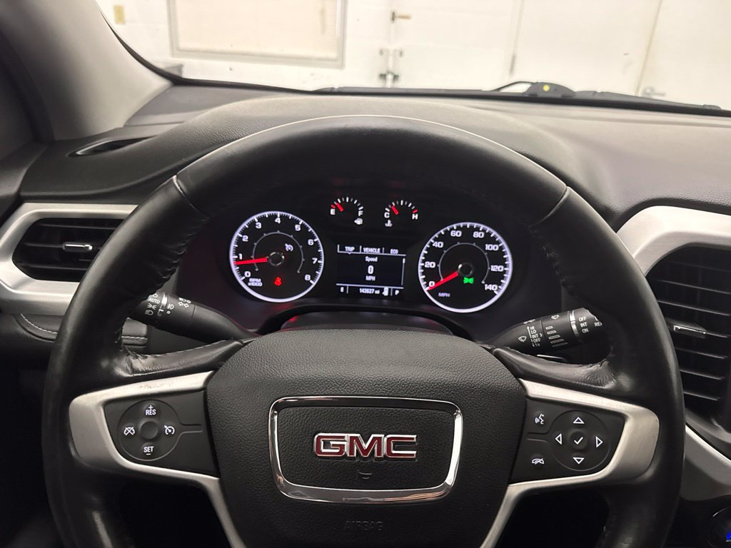 Used 2019 GMC Acadia SLE AWD/4WD image 18