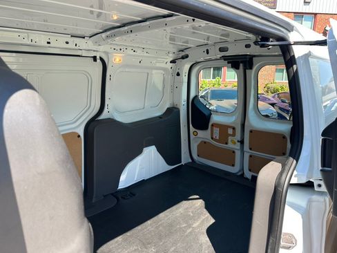 Used 2022 Ford Transit Connect XL FWD image 28