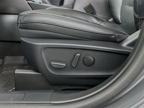 New 2026 Ford Escape SE FWD image 20