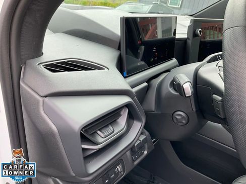 Used 2024 Chevrolet Silverado EV W/T AWD/4WD image 17