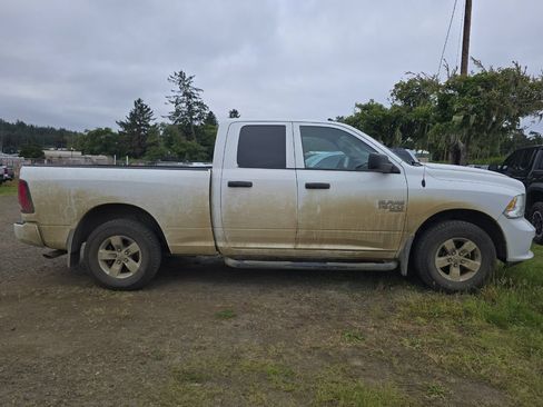 Used 2019 RAM 1500 Express AWD/4WD image 4