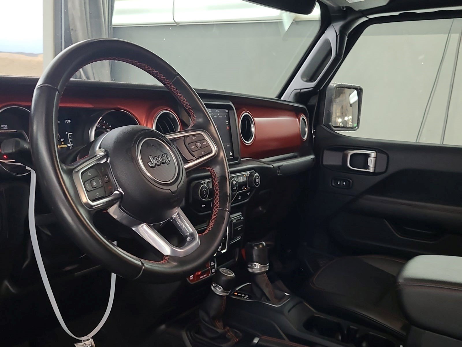Used 2022 Jeep Gladiator Rubicon AWD/4WD image 8