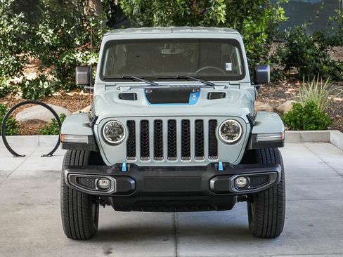 Used 2023 Jeep Wrangler Unlimited Rubicon 4xe AWD/4WD image 2