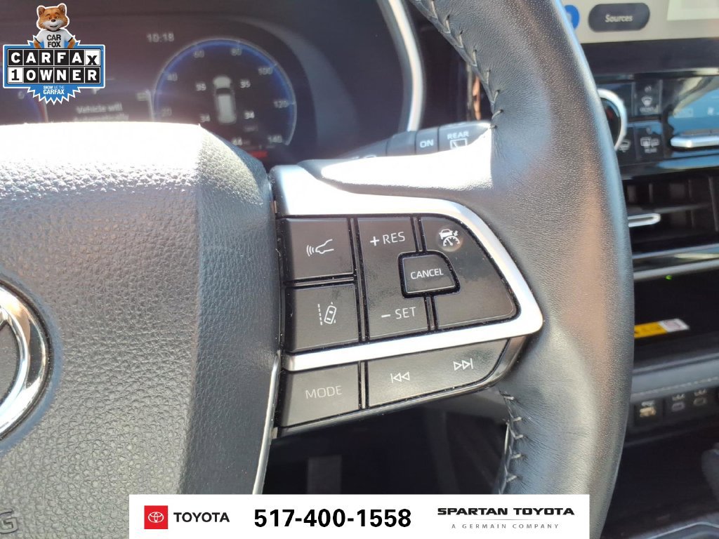Used 2024 Toyota Highlander Limited AWD/4WD image 20