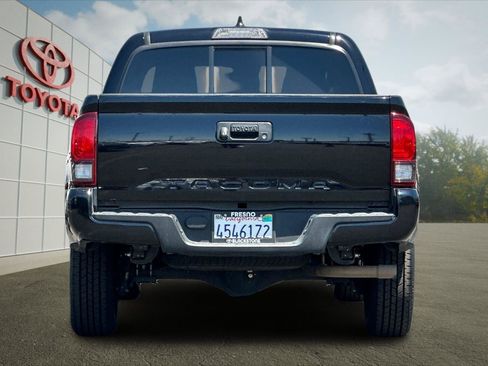 Certified 2020 Toyota Tacoma SR w/ SR Convenience Package RWD image 4