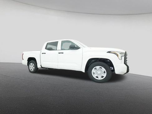 New 2026 Toyota Tundra SR image 28