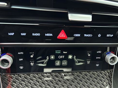 New 2026 Genesis GV70 3.5T Sport Prestige AWD/4WD image 21