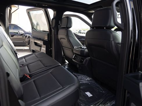 Used 2025 Ford F150 Lariat w/ Bed Utility Package AWD/4WD image 24