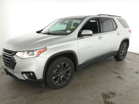 Used 2018 Chevrolet Traverse RS image 16