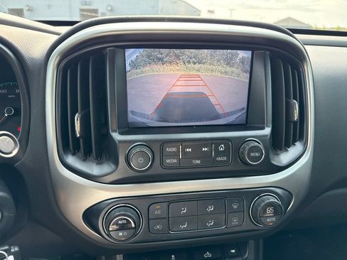 Used 2016 Chevrolet Colorado LT w/ Midnight Edition AWD/4WD image 16