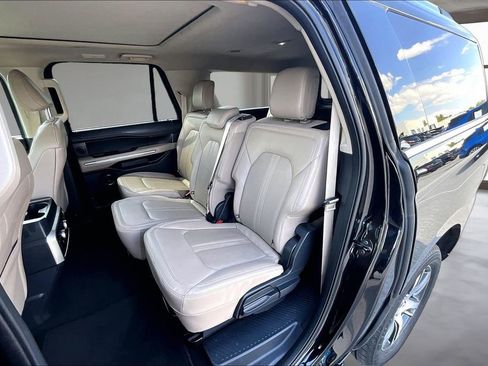 Used 2024 Ford Expedition Max Limited AWD/4WD image 27