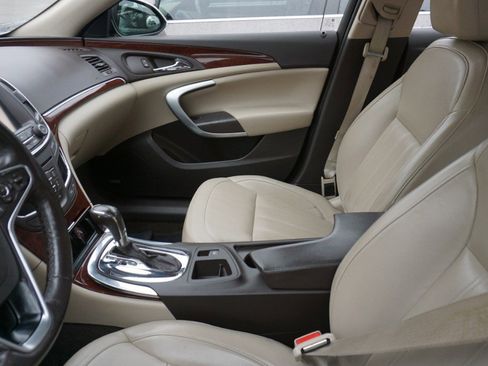 Used 2016 Buick Regal Premium image 5