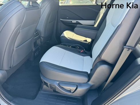 Used 2025 Lexus TX 500h AWD w/ Technology Package image 13