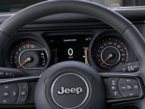 New 2025 Jeep Gladiator Mojave w/ Convenience Group image 17