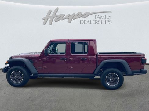 Used 2021 Jeep Gladiator Rubicon w/ Cold Weather Group AWD/4WD image 6
