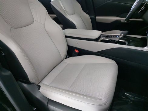 Used 2023 Lexus RX 350 Premium image 10