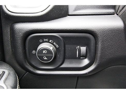 Used 2024 RAM 3500 Big Horn image 14