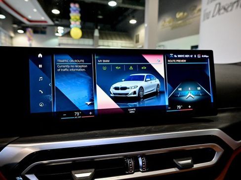 Used 2023 BMW 330i xDrive Sedan w/ Driving Assistance Package image 36