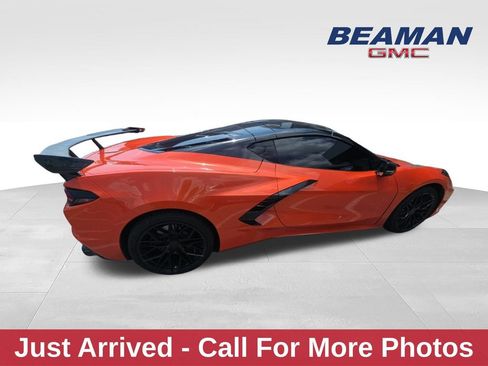 Used 2021 Chevrolet Corvette Stingray Coupe w/ Battery Protection Package RWD image 1