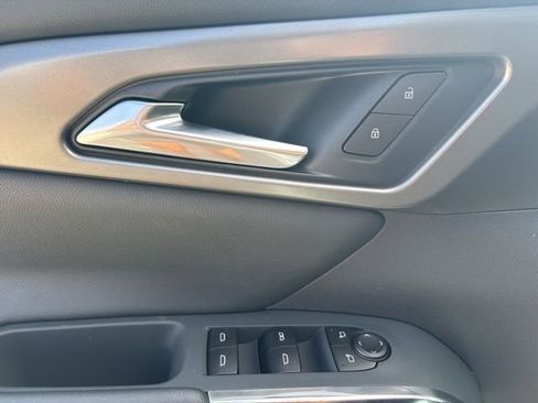 New 2026 Chevrolet Traverse LT w/ Midnight/Sport Edition image 25