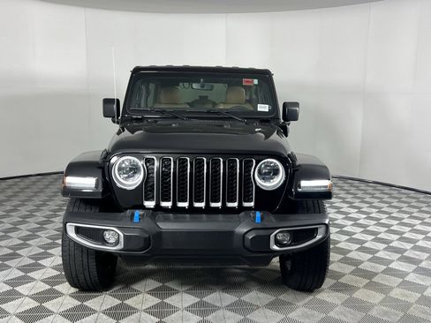 Certified 2023 Jeep Wrangler Unlimited Sahara image 6