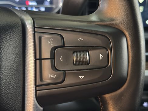 Used 2025 GMC Sierra 1500 SLE w/ Preferred Package AWD/4WD image 26