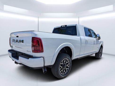 New 2026 RAM 2500 Limited AWD/4WD image 3