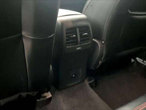 Used 2025 Ford Escape ST-Line AWD/4WD image 10