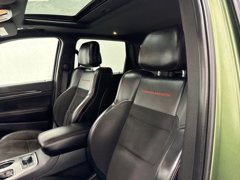 Certified 2020 Jeep Grand Cherokee Trailhawk w/ Premium Lighting Group image 21
