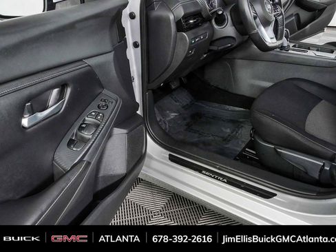 Used 2021 Nissan Sentra SV FWD image 7