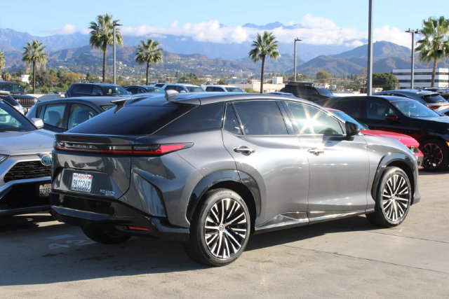 Certified 2023 Lexus RZ 450e Premium w/ Technology Package AWD/4WD image 21