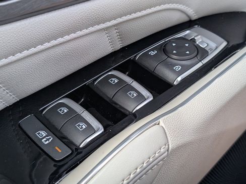 Used 2022 Kia Sorento SX image 24