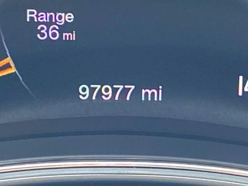 Used 2018 Jeep Grand Cherokee Limited RWD image 17