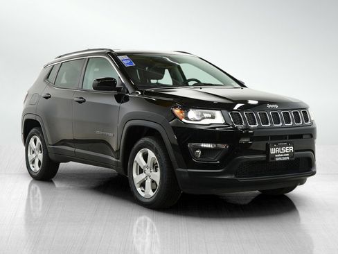 Used 2019 Jeep Compass Latitude w/ Popular Equipment Group image 8