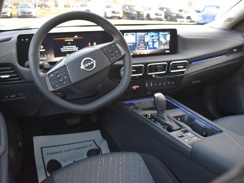 Used 2026 Nissan Sentra SV w/ SV Convenience Package FWD image 25